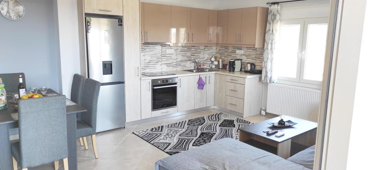 Apartamento Spiros - Full Renovated House 2022 Mármaron Exterior foto