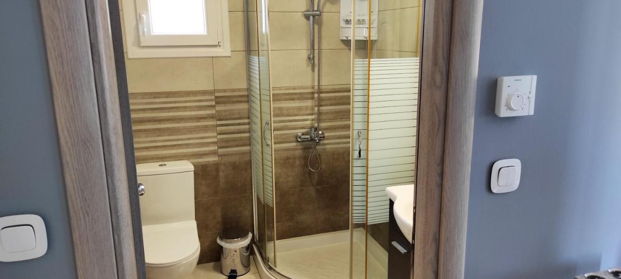 Apartamento Spiros - Full Renovated House 2022 Mármaron Exterior foto